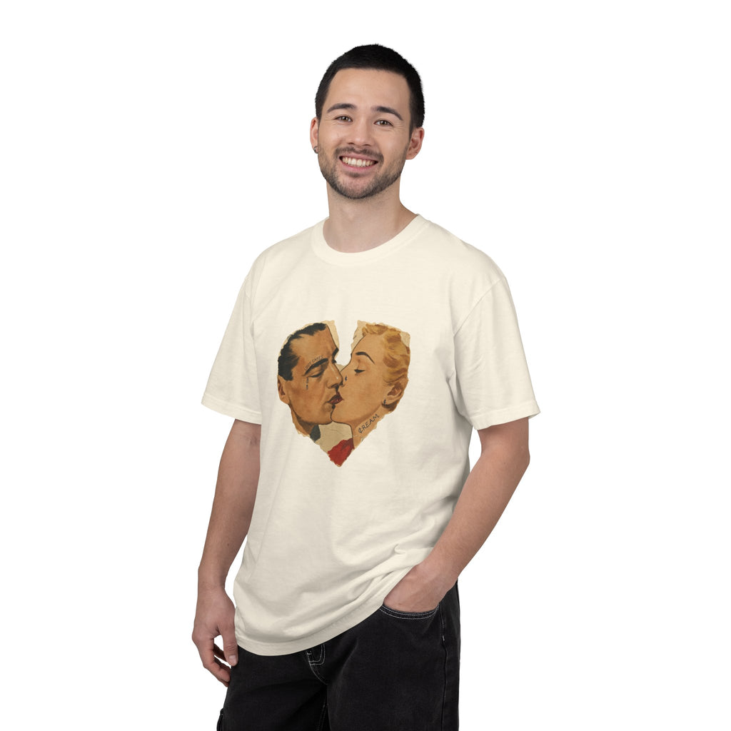 Loot Cakes Vintage Kiss Tee